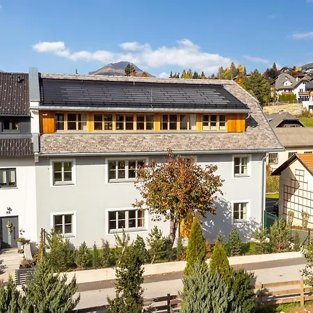 Stoeffler Haus 1 *